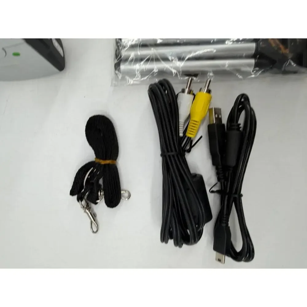 Aiptek Pocket DV 5100M 5MP Digital Camcorder New Missing Rubber Port Cover